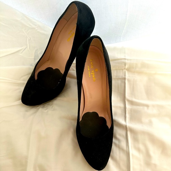 Kate Spade Suede Black Pumps size 8.5 - Picture 1 of 6